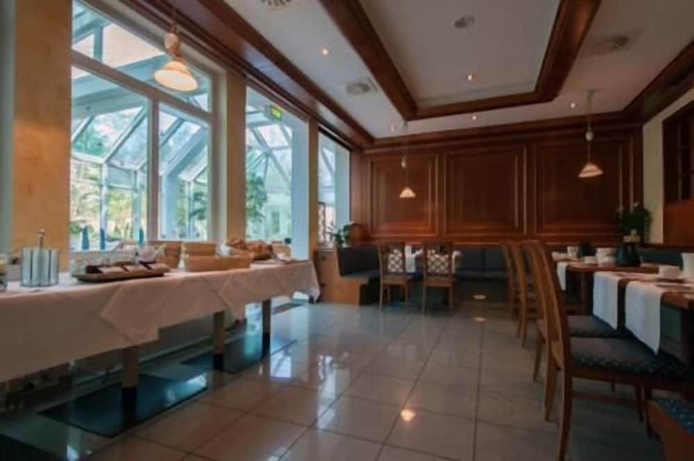 Albhotel Fortuna Ридерих Экстерьер фото